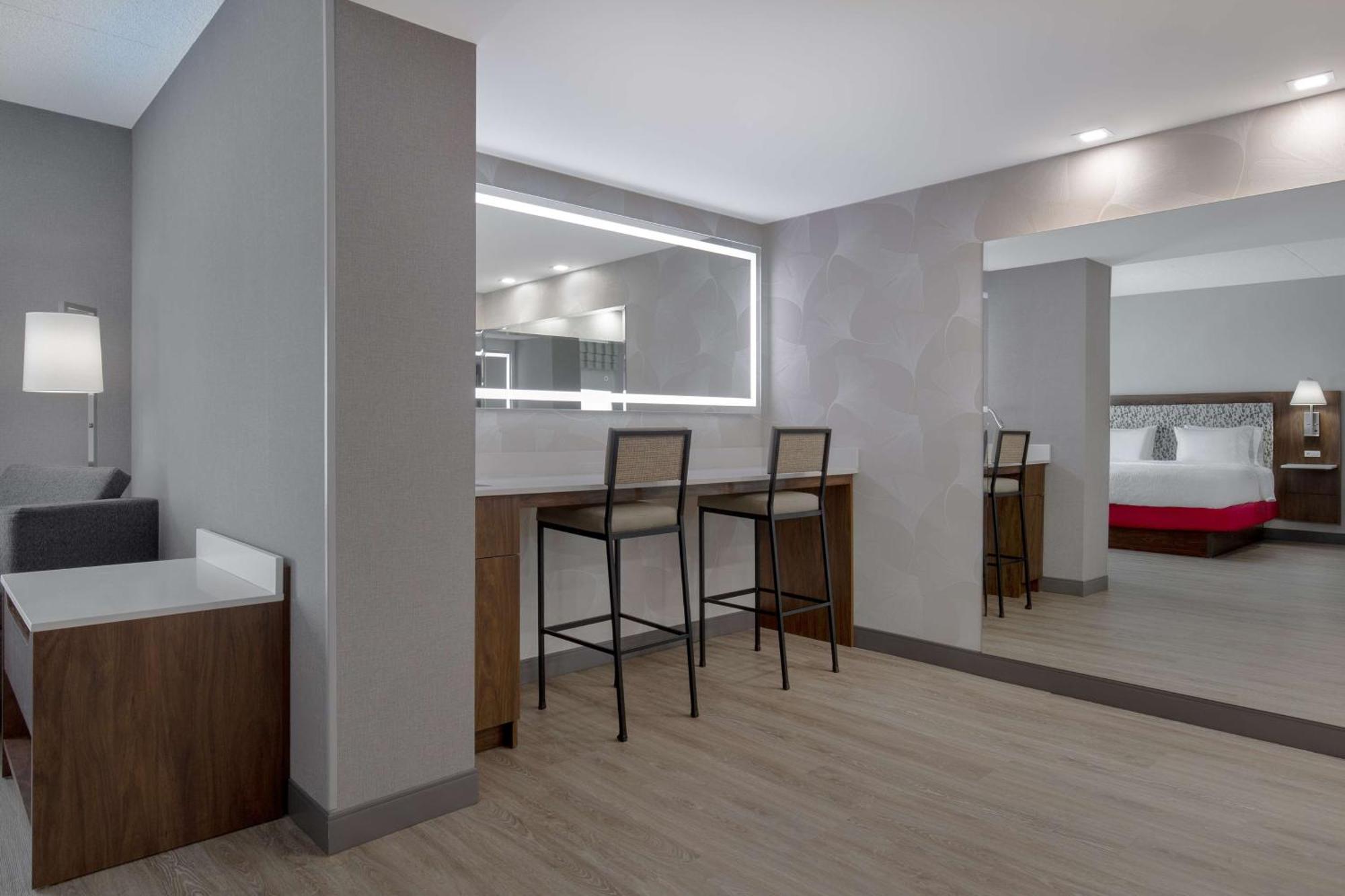 Hampton Inn By Hilton Brampton - Toronto Kültér fotó