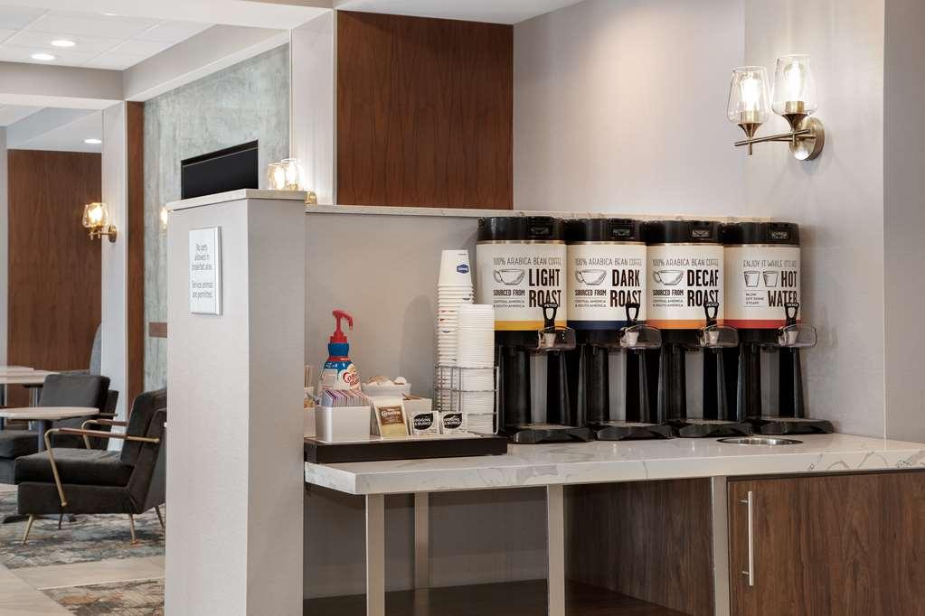 Hampton Inn By Hilton Brampton - Toronto Étterem fotó